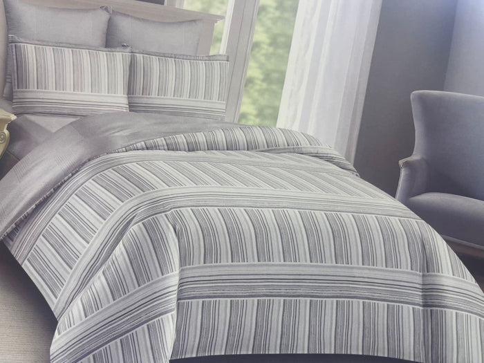 Grey Blossom 4pc Duvet Set – 5x6