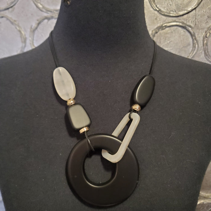 The Tiffany Necklace