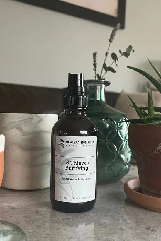 5 Theives Purifyng Spray
