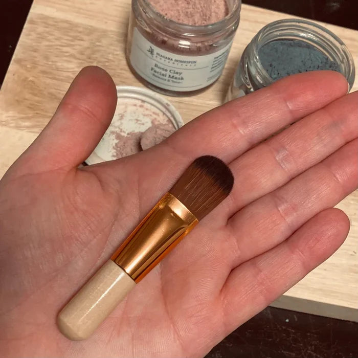 Charcoal & Turmeric Facial Mask with brush