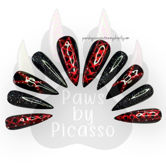 Deadly Daggers - Paws By Picasso Deadly Daggers