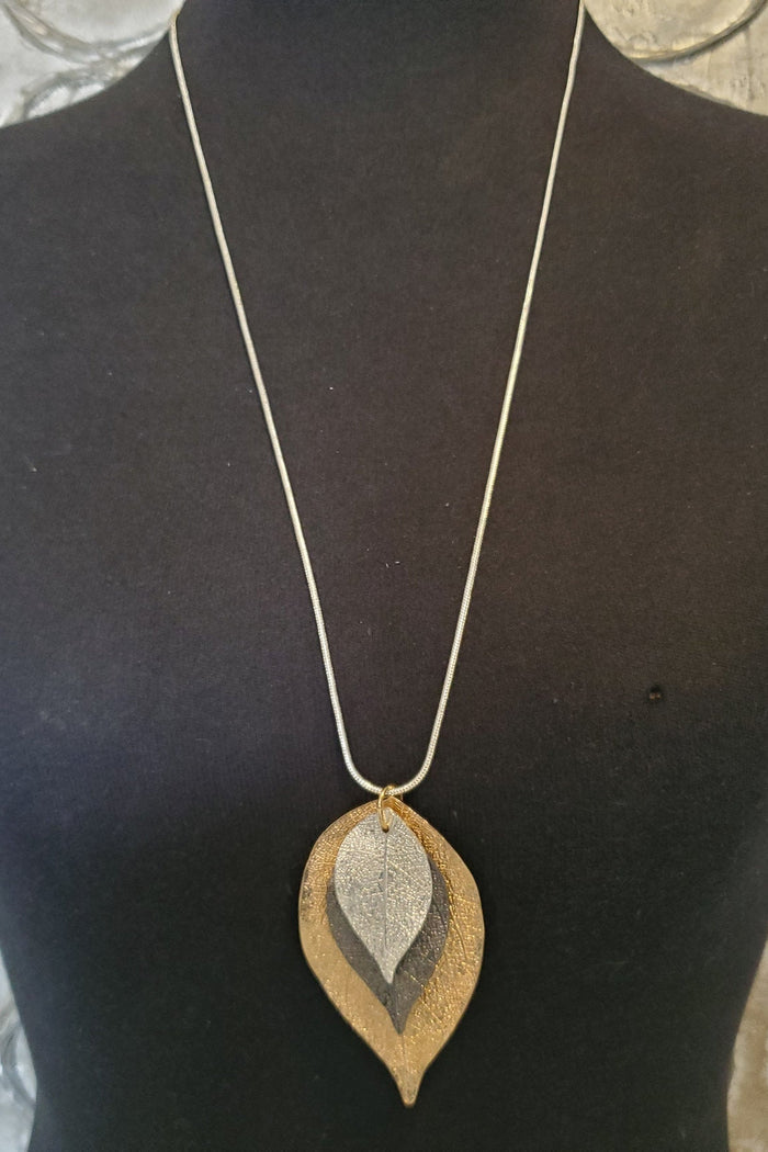 Debbie Necklace