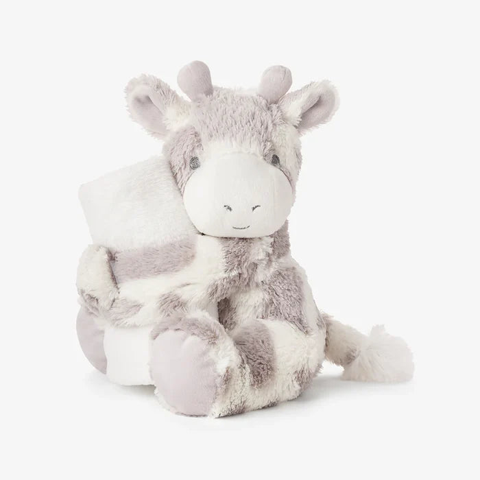Elegant Baby Naptime Giraffe Huggie