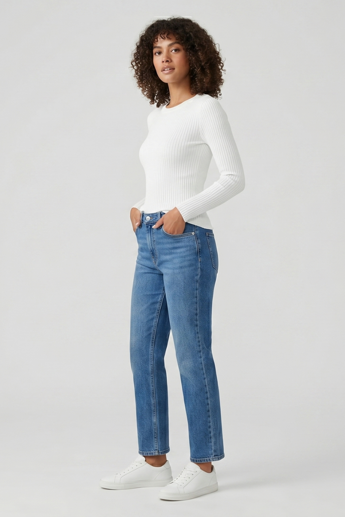 Essential Long Sleeve Top