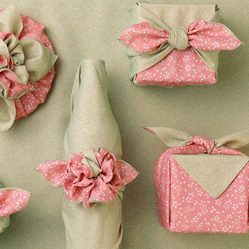 Furoshiki Amunzen Reversible 70 (Light-Green Sharkskin / Pink Sakura)