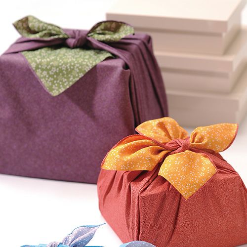 Furoshiki Amunzen Reversible 70 (Purple Sharkskin / Green Sakura)