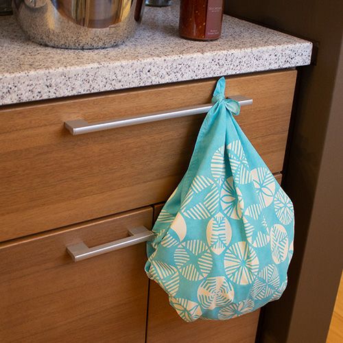 Furoshiki Isa Monyo Water-Repellent 70 (Pine Turquoise)