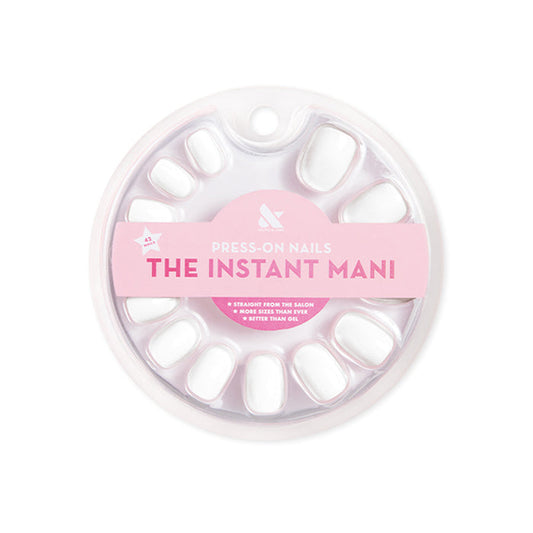 HD - Press-On | Extra Extra Short | Round clean white round false nails for a quick and polished at-home manicure