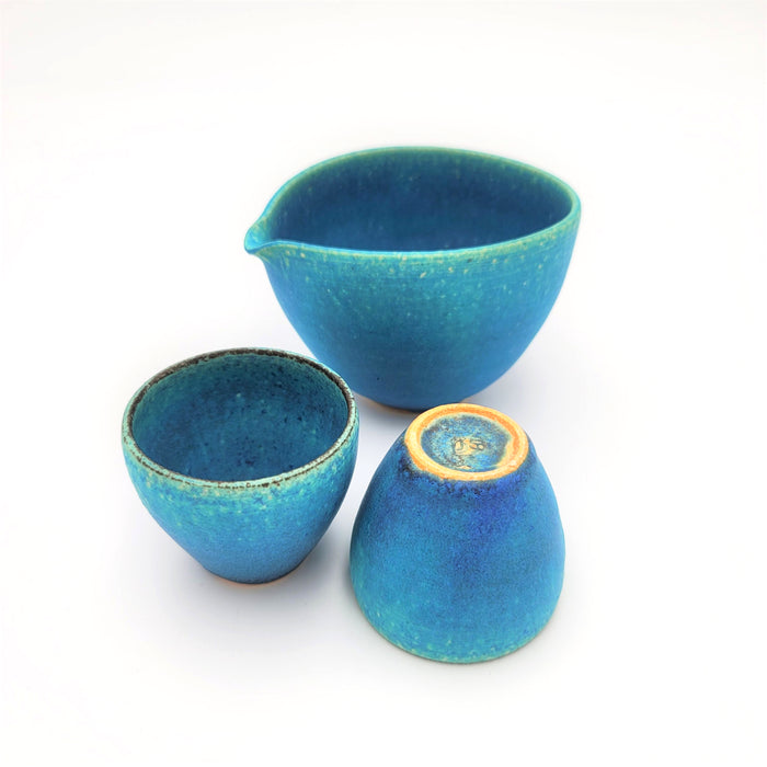 Hechimon Aosai-Yu Sake Server and Cup Set