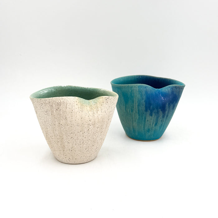 Hechimon Seiran Warped Pot Vase