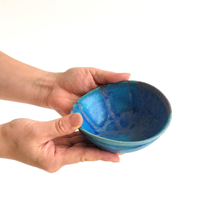Hechimon Tsuyu-Kusa Asymmetrical Small Bowl