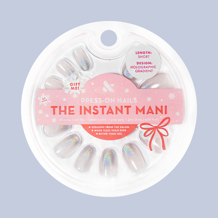 Holographic Gradient - Press-On | Short | Round neutral short round nails with shimmery holographic gradient in circular packaging