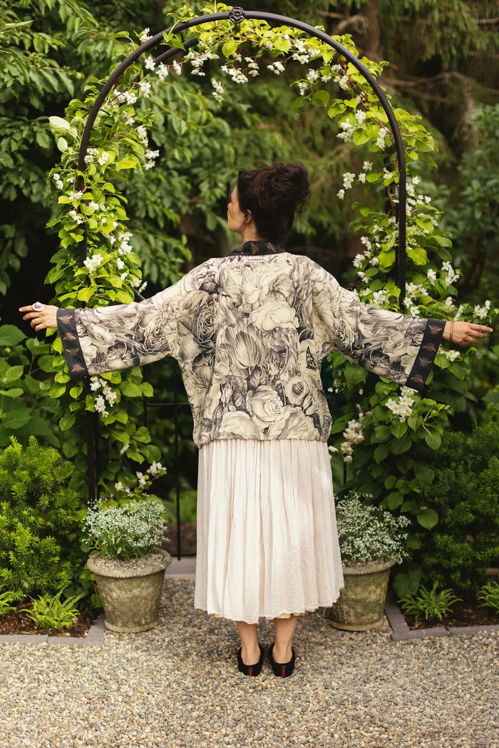 Honey & the Moon Crop Kimono