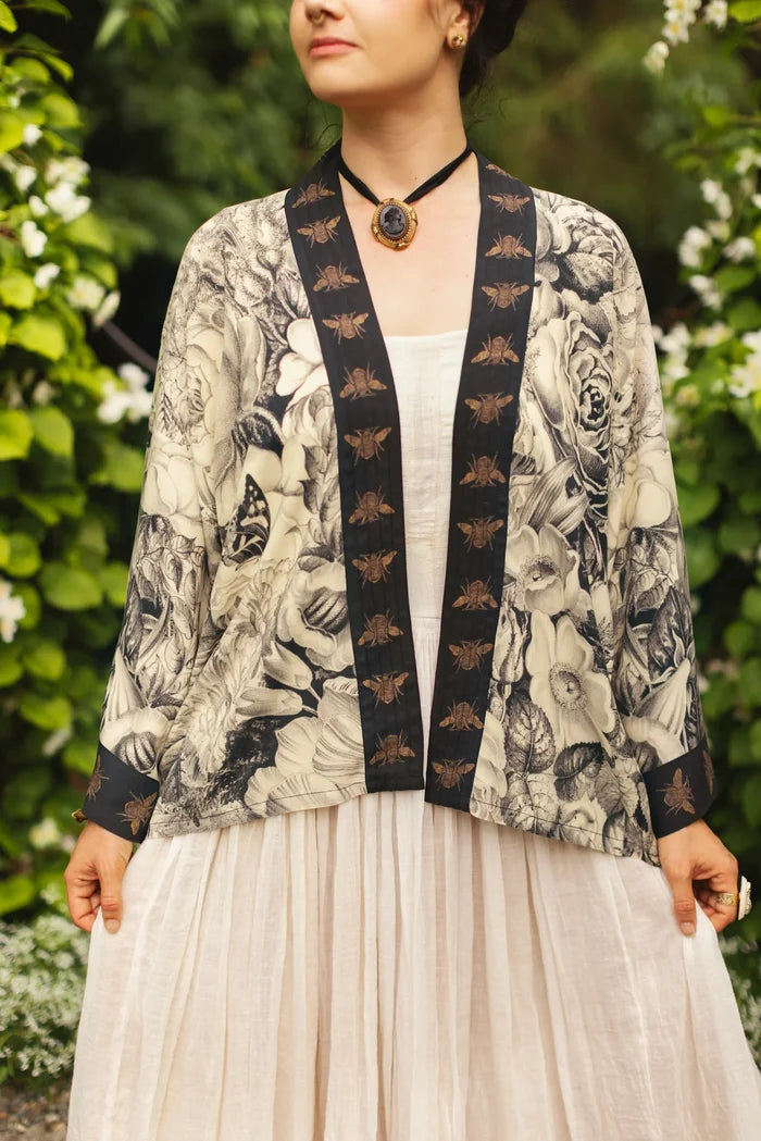 Honey & the Moon Crop Kimono