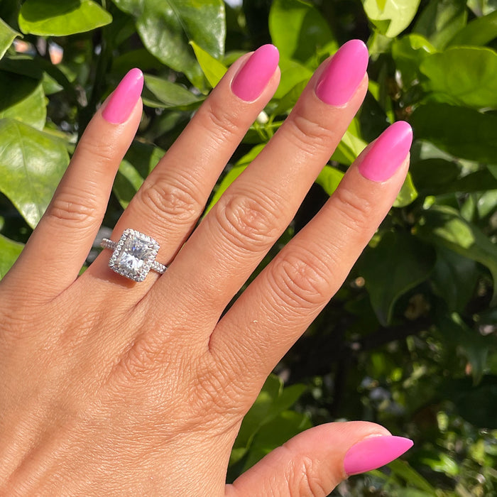 How Do You Spell Bougainvillea? - Press-On | Medium | Oval nails in bright hot magenta for easy at home manicure