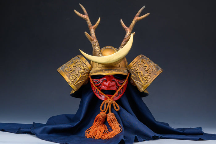 Japanese Old Vintage Samurai Helmet Middle Size  -Shikanosuke Kabuto with a Mask- Tsushima