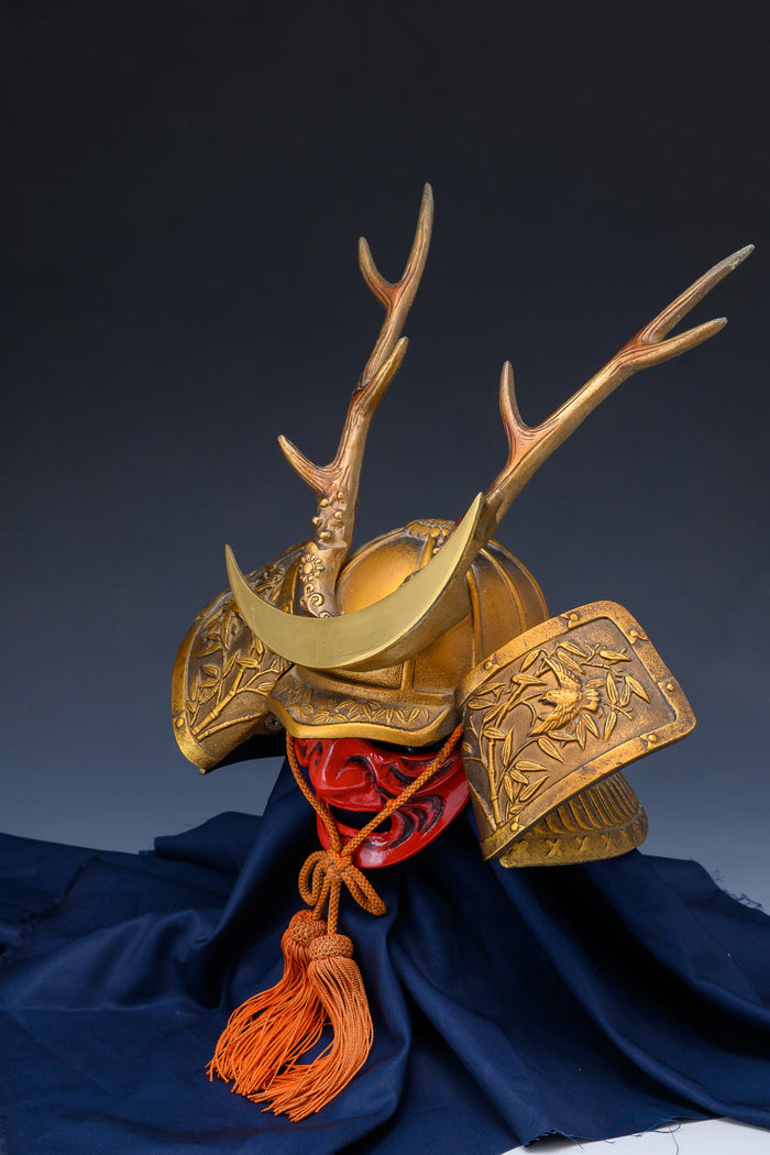 Japanese Old Vintage Samurai Helmet Middle Size  -Shikanosuke Kabuto with a Mask- Tsushima