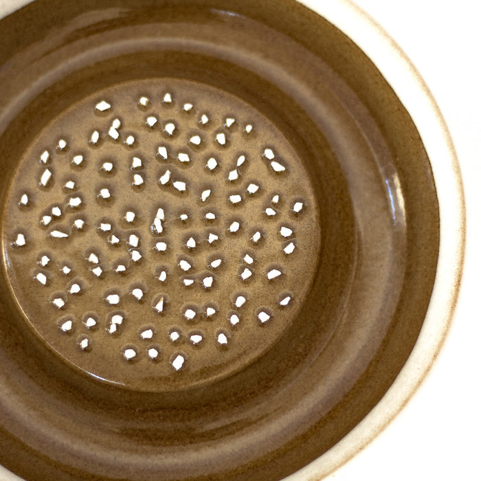 Large Suri Plate Grater
