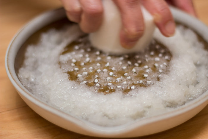 Large Suri Plate Grater
