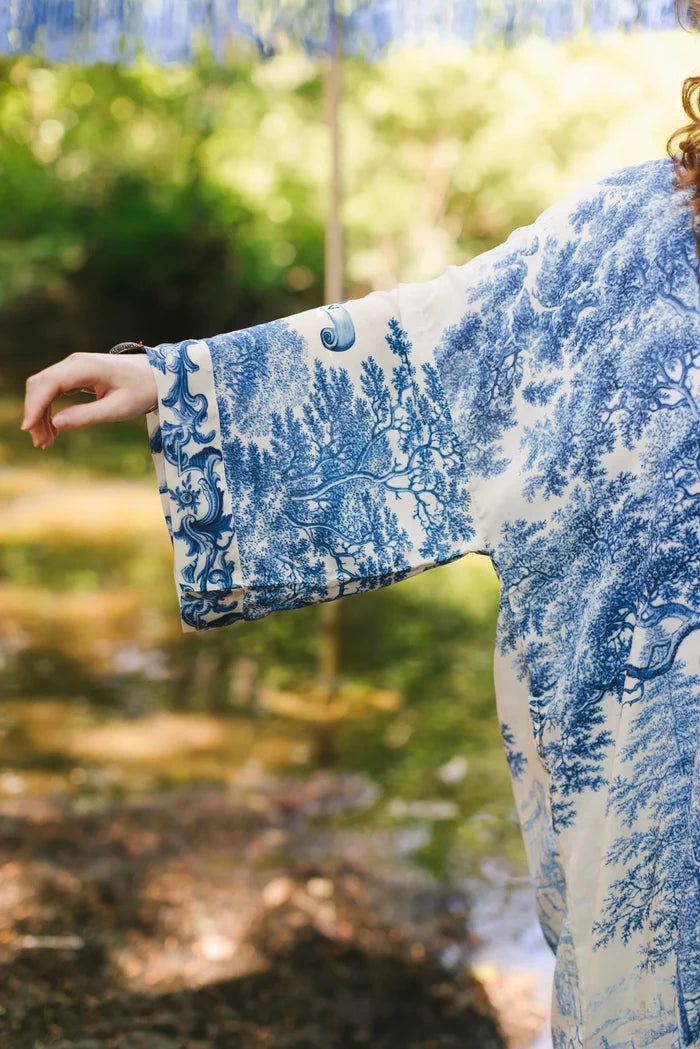Let the Light in Opera Duster Kimono