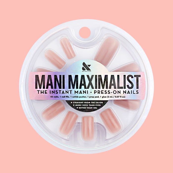 Mauve Gloss - Press-On | Medium | Square showing round clear packaging with glossy mauve medium square false nails on pink background