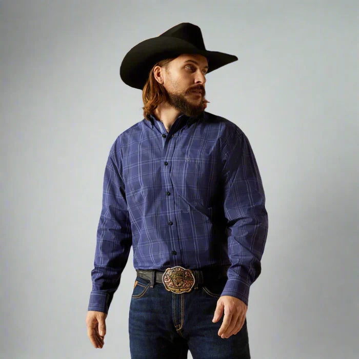 Men's Ariat long sleeve classic fit shirt in Navy. Front view shirt tucked.