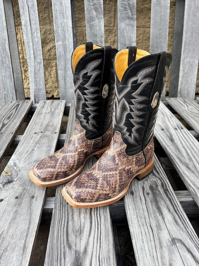 Men's square-toe boots with natural rattlesnake print leather on the vamp and a 12 inch Black leather shaft with a detailed stitch pattern. Side Profile View