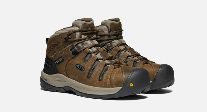 Mens Keen 6 Inch Flint ll steel toe hiker style work boots in Brown. Side view