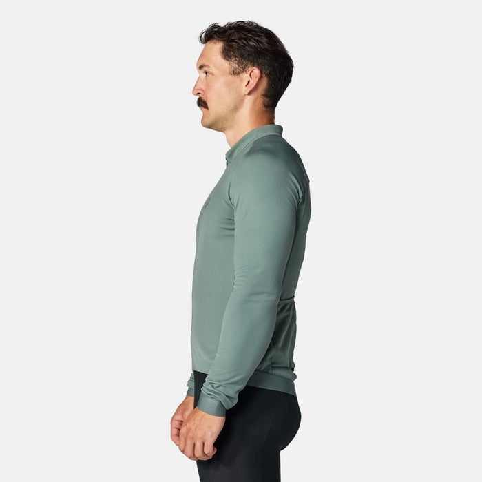 color:BALSAM GREEN||view:SKU Image On Body||gender:Men||seo: