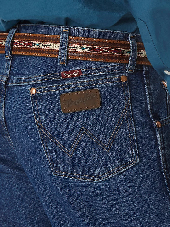 Men's Wrangler Cowboy Cut® Relaxed Fit Medium Stonewash Jean