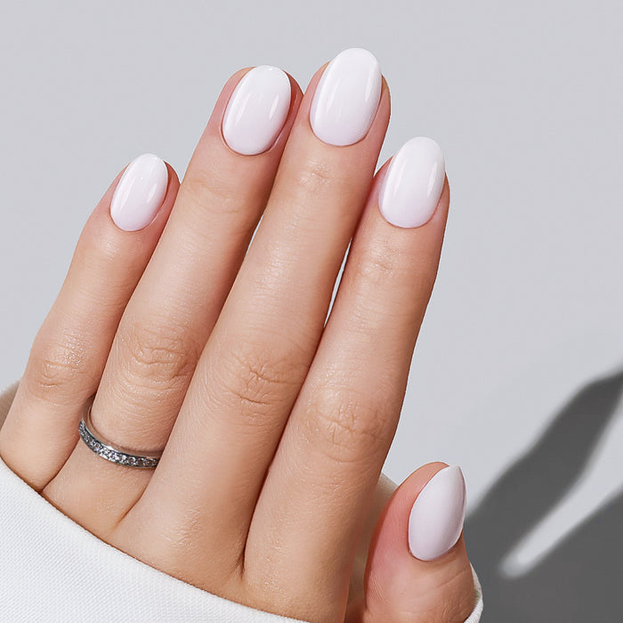 Milky White | Short Oval | EASY PRESS™