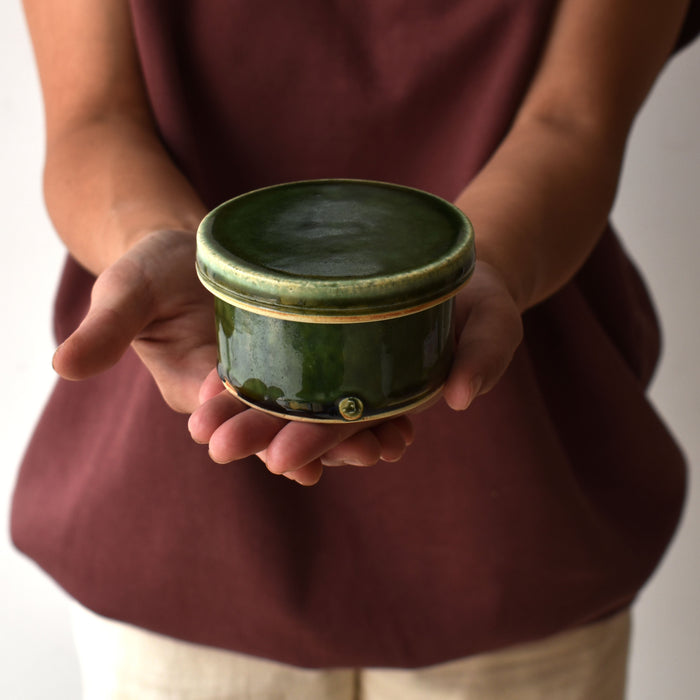 Oribe Small Bowl with Lid