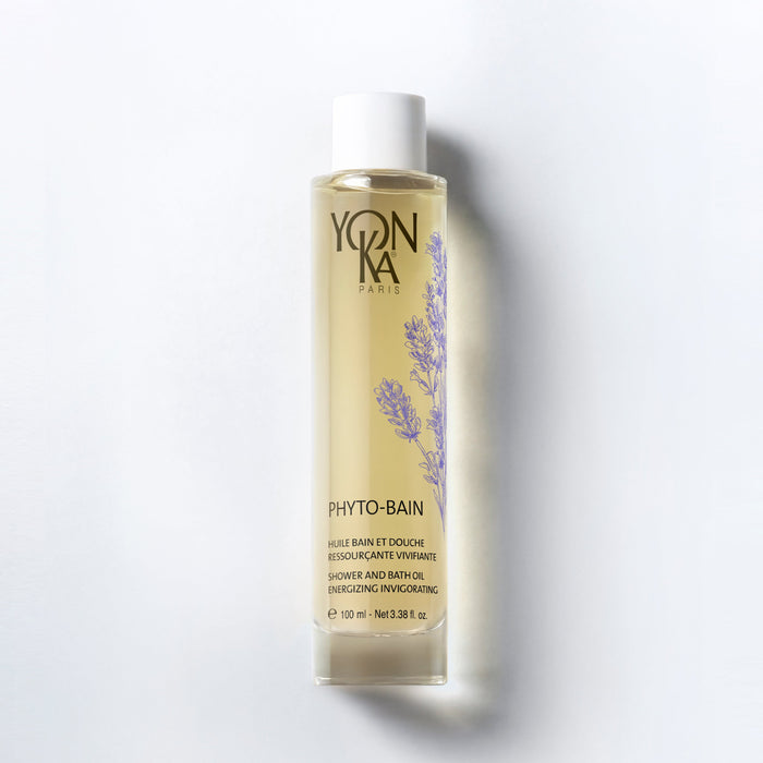 Phyto Bain 100 ml bottle of aromatic bath oil labeled lavender petitgrain everlasting with botanical oil sheen