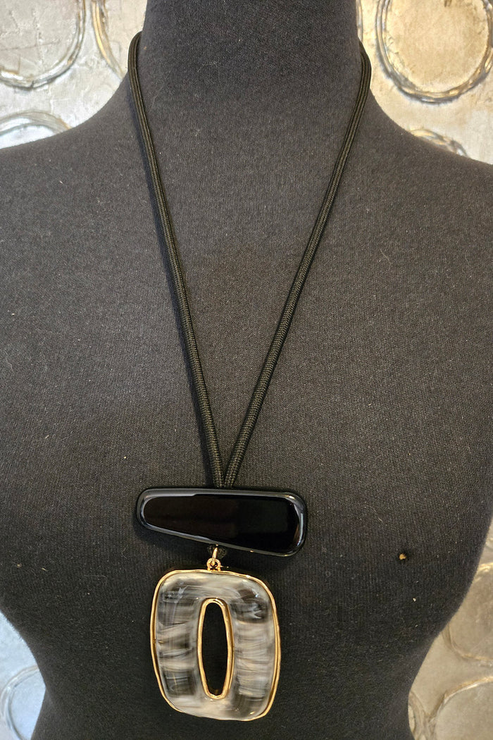 Suzanne Necklace