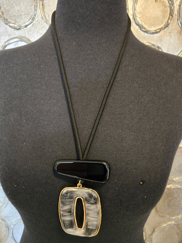 Suzanne Necklace