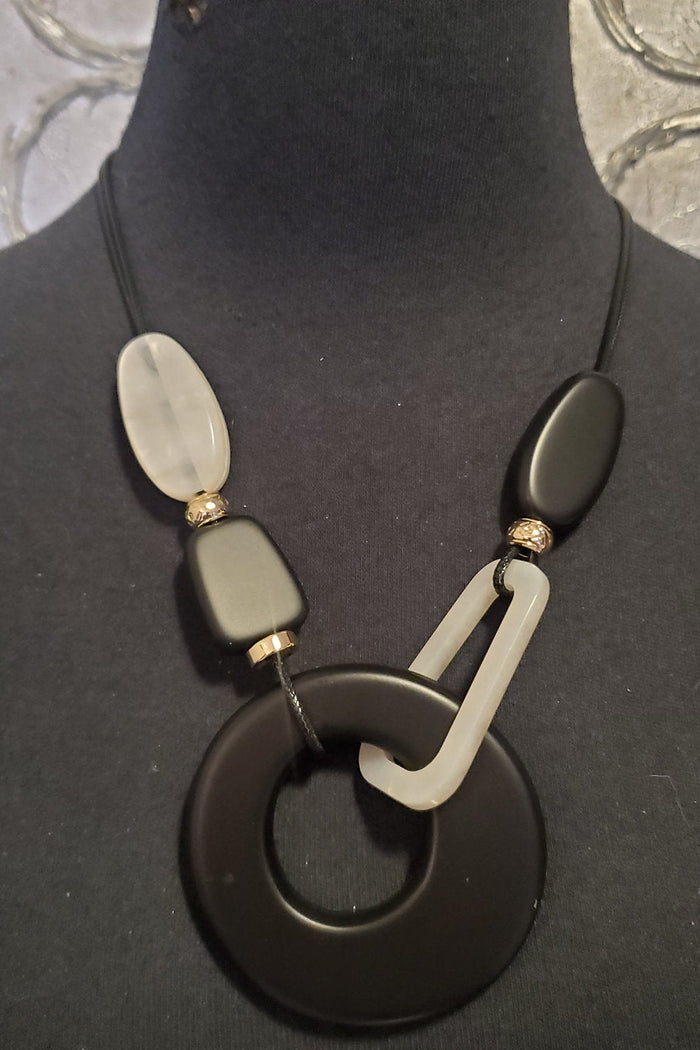 The Tiffany Necklace
