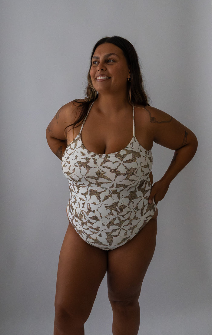Tie Up One Piece Oasis