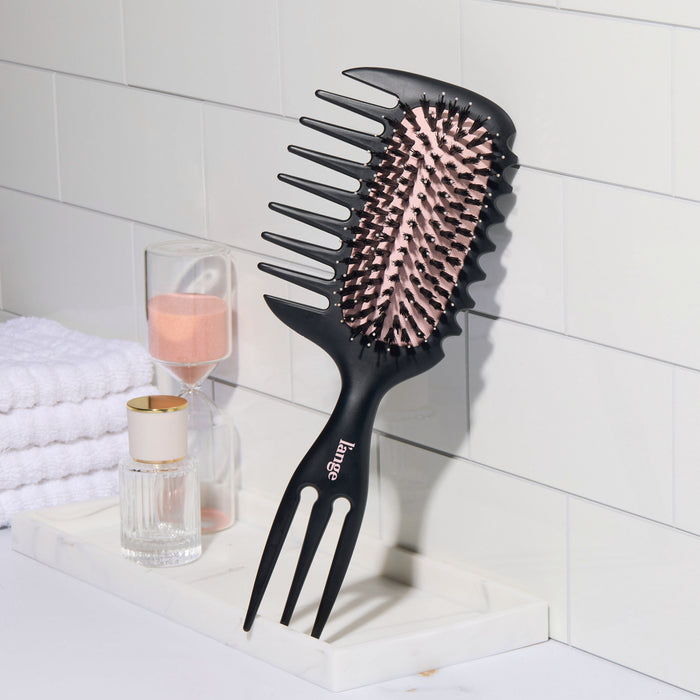 TriWave brush on a vanity tray