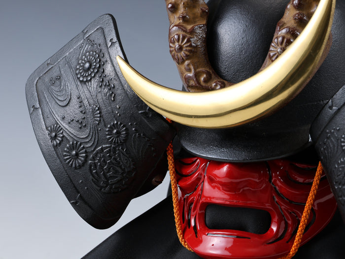 Vintage Japanese Samurai Kabuto Helmet  Yamanaka Shikanosuke Bronze Display
