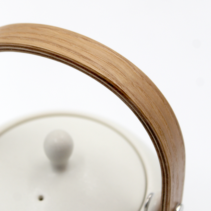 YUI Wooden Handle Dobin Teapot